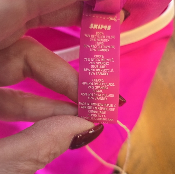 Skims Strapless Hot Pink Front Zip Swimsuit 4X - Picture 7 of 10